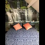 Enjoy 5 *